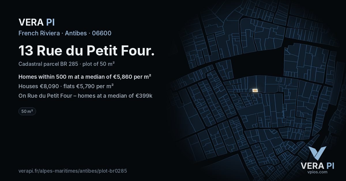 13 Rue du Petit Four, Antibes at night – the plot lit, the parcels around coloured by the prices near them