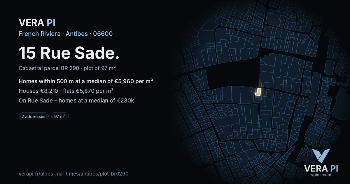 15 Rue Sade, Antibes at night – the plot lit, the parcels around coloured by the prices near them