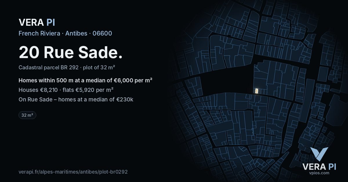 20 Rue Sade, Antibes at night – the plot lit, the parcels around coloured by the prices near them