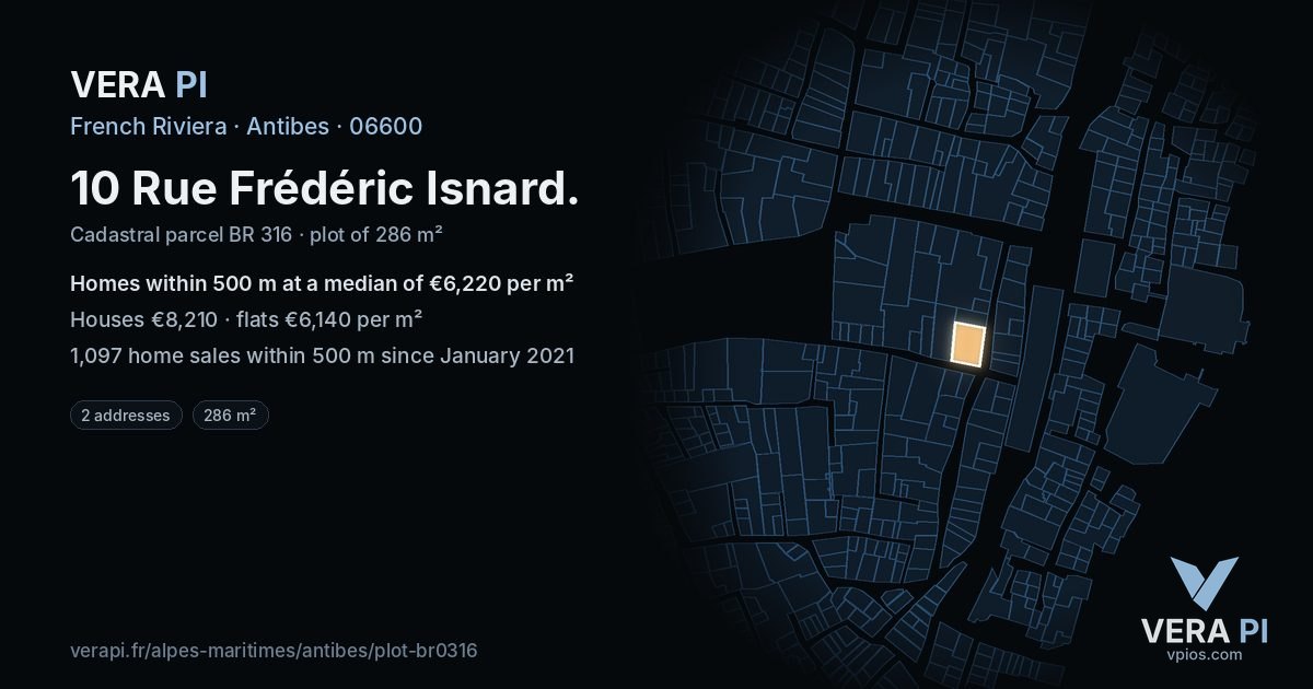 10 Rue Frédéric Isnard, Antibes at night – the plot lit, the parcels around coloured by the prices near them