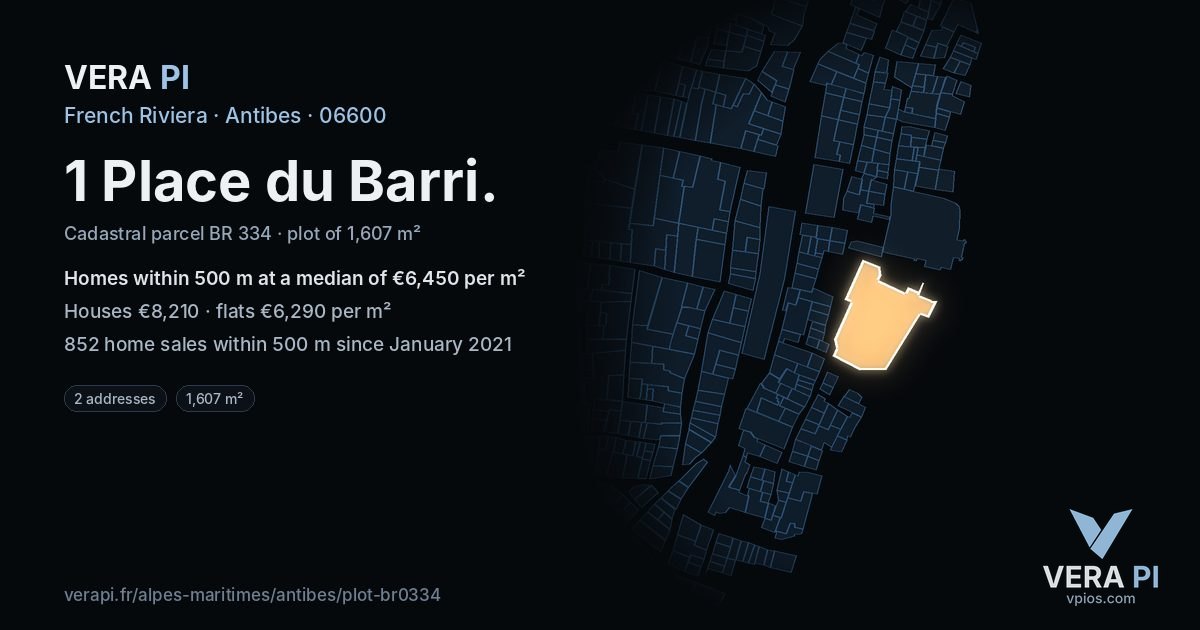 1 Place du Barri, Antibes at night – the plot lit, the parcels around coloured by the prices near them