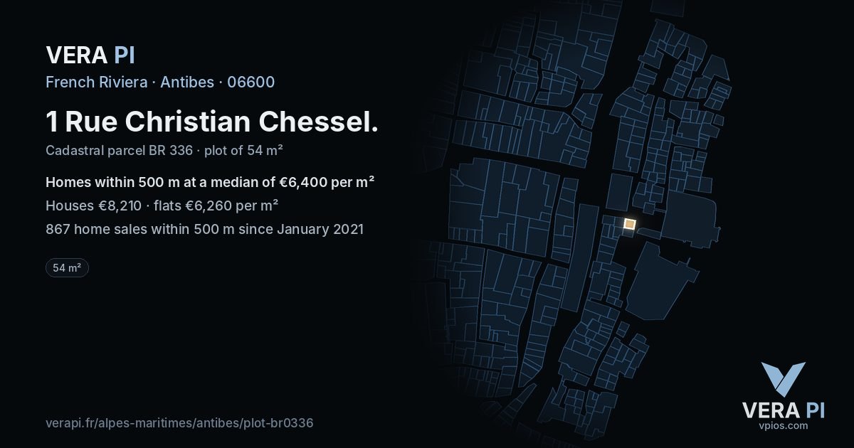 1 Rue Christian Chessel, Antibes at night – the plot lit, the parcels around coloured by the prices near them
