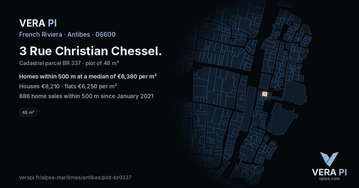 3 Rue Christian Chessel, Antibes at night – the plot lit, the parcels around coloured by the prices near them