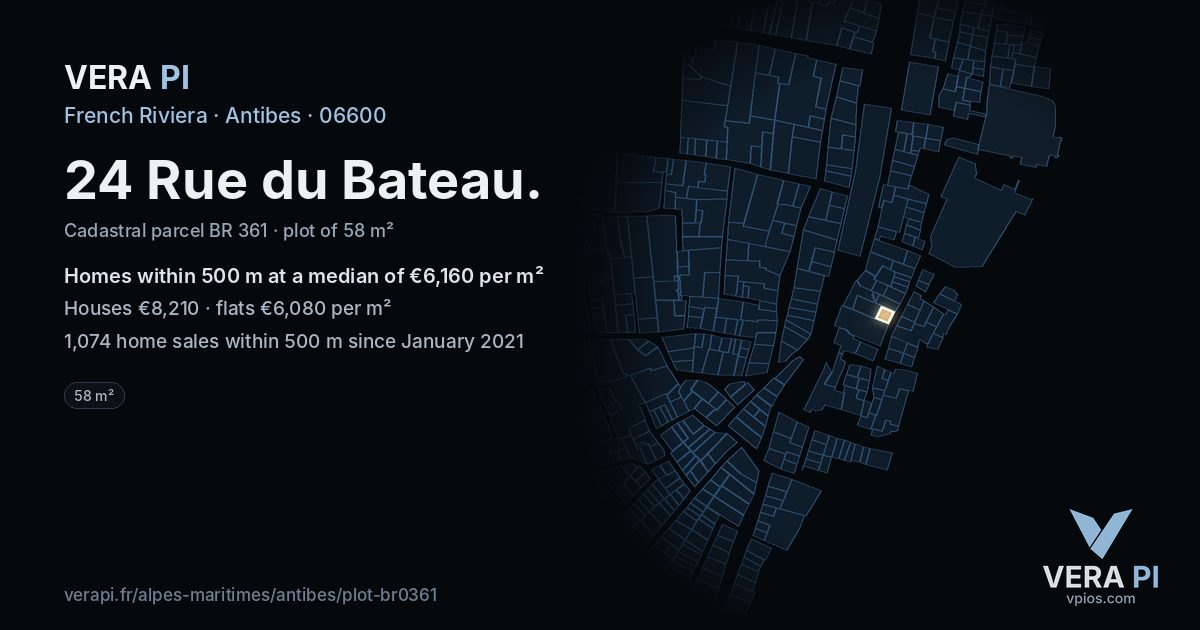 24 Rue du Bateau, Antibes at night – the plot lit, the parcels around coloured by the prices near them