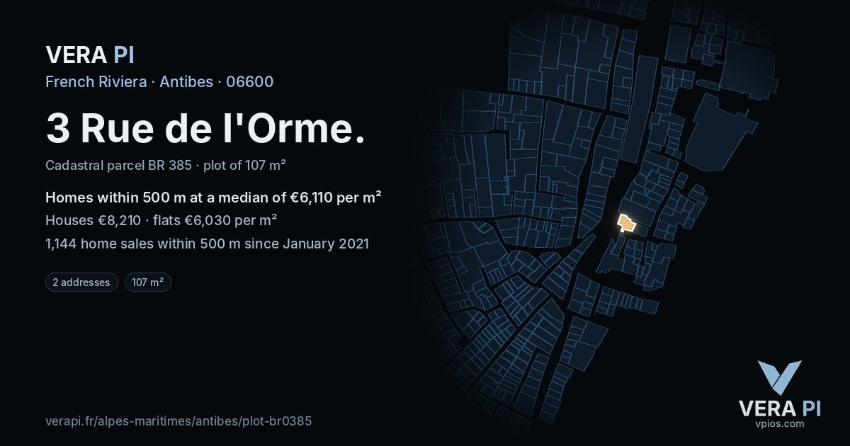3 Rue de l'Orme, Antibes at night – the plot lit, the parcels around coloured by the prices near them