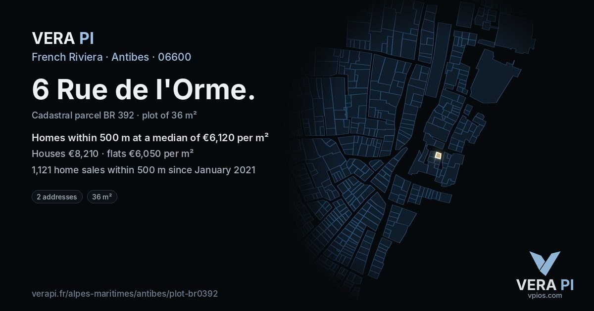 6 Rue de l'Orme, Antibes at night – the plot lit, the parcels around coloured by the prices near them