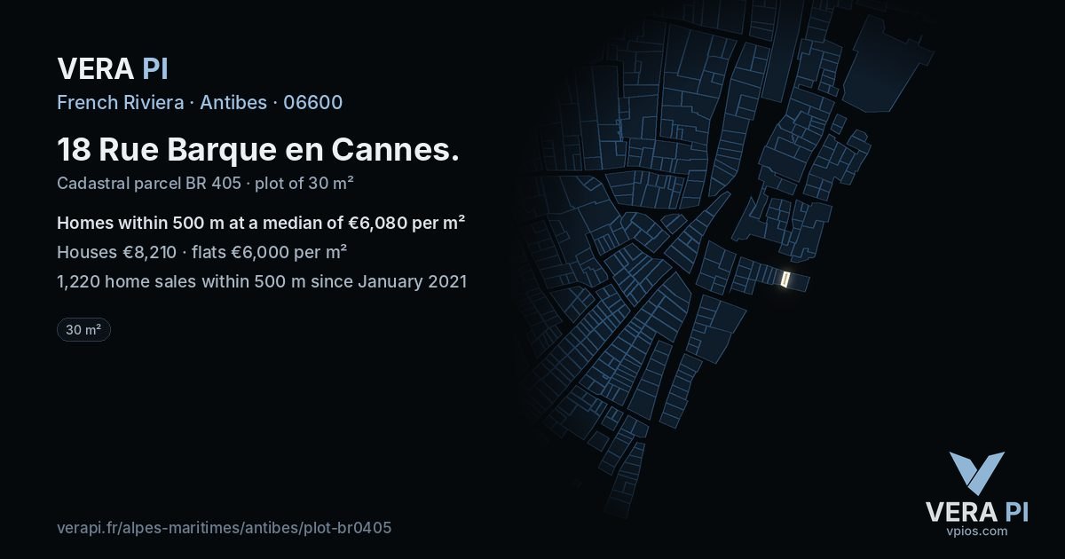 18 Rue Barque en Cannes, Antibes at night – the plot lit, the parcels around coloured by the prices near them