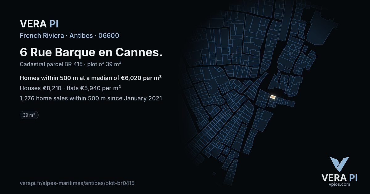 6 Rue Barque en Cannes, Antibes at night – the plot lit, the parcels around coloured by the prices near them