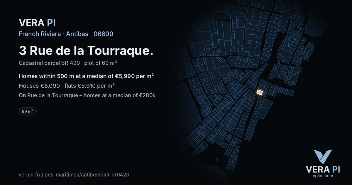 3 Rue de la Tourraque, Antibes at night – the plot lit, the parcels around coloured by the prices near them