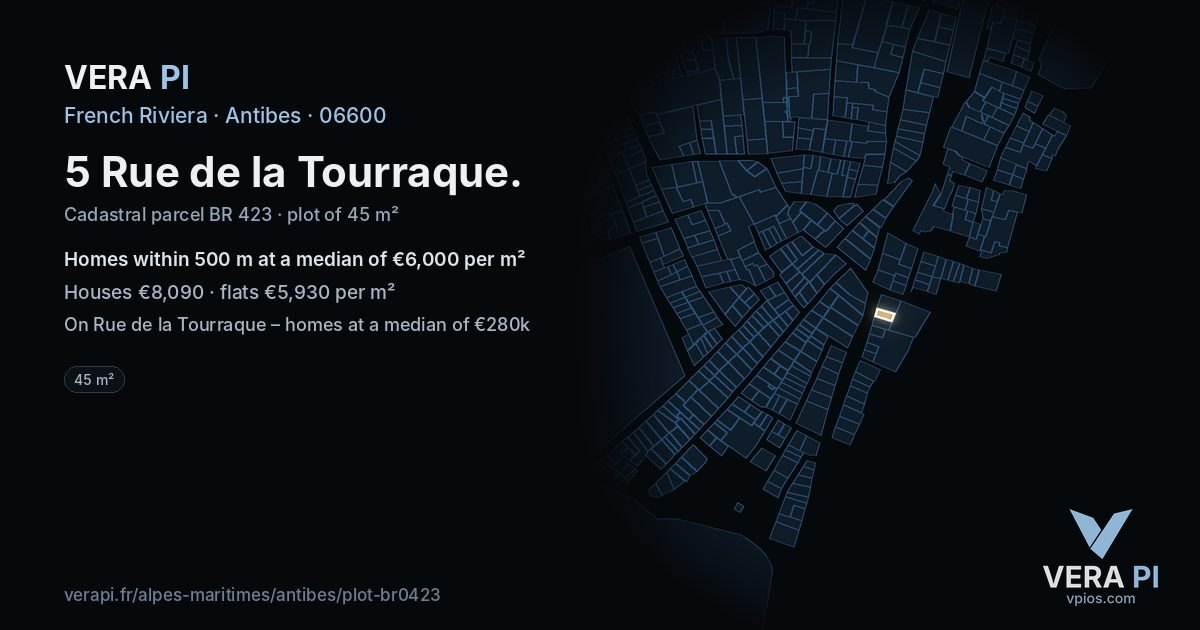 5 Rue de la Tourraque, Antibes at night – the plot lit, the parcels around coloured by the prices near them