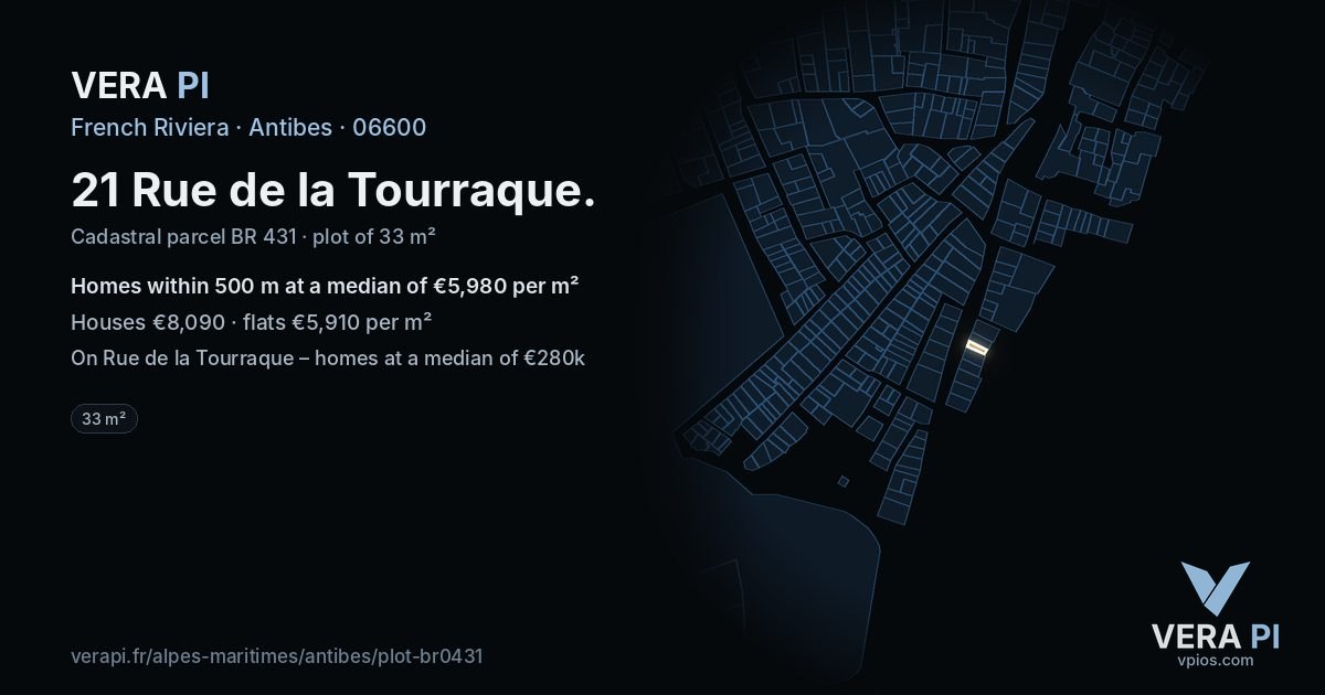 21 Rue de la Tourraque, Antibes at night – the plot lit, the parcels around coloured by the prices near them