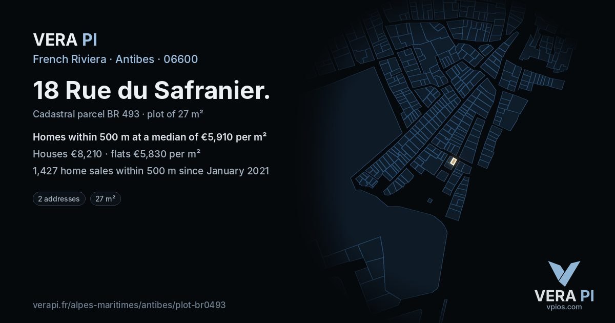 18 Rue du Safranier, Antibes at night – the plot lit, the parcels around coloured by the prices near them