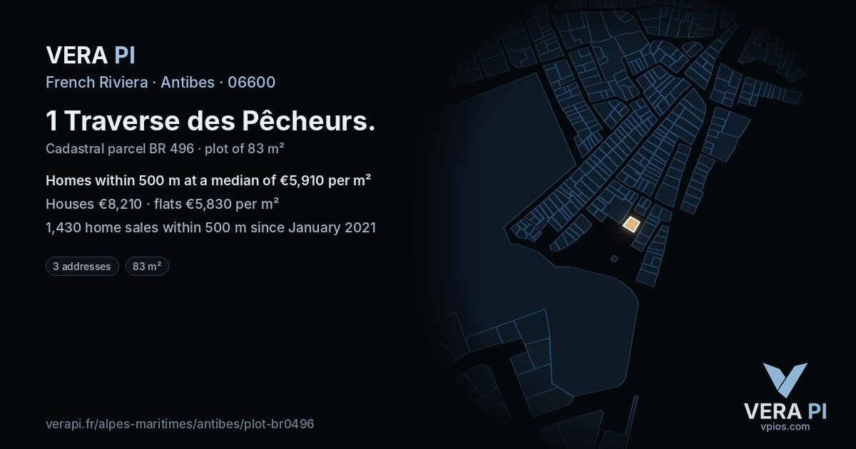 1 Traverse des Pêcheurs, Antibes at night – the plot lit, the parcels around coloured by the prices near them
