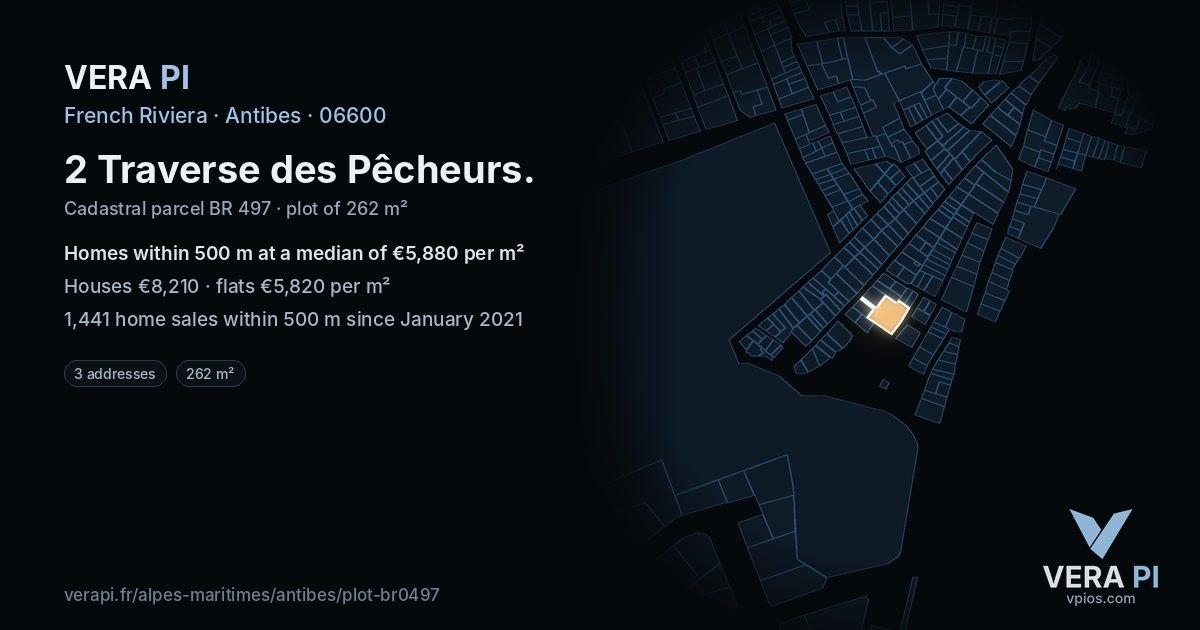 2 Traverse des Pêcheurs, Antibes at night – the plot lit, the parcels around coloured by the prices near them