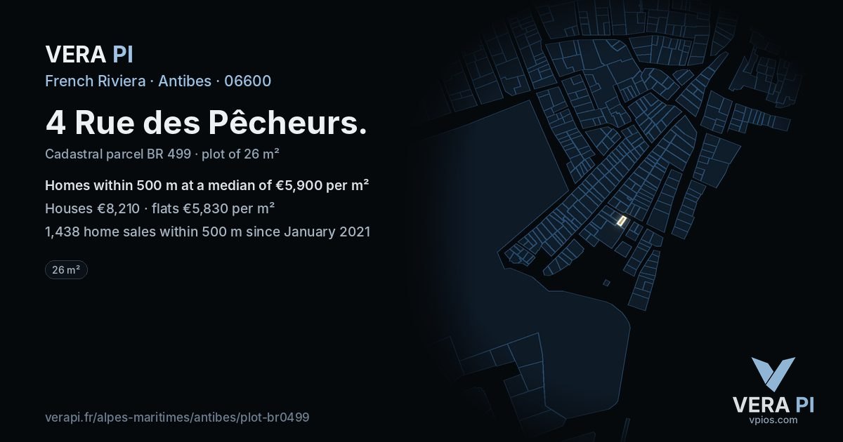 4 Rue des Pêcheurs, Antibes at night – the plot lit, the parcels around coloured by the prices near them