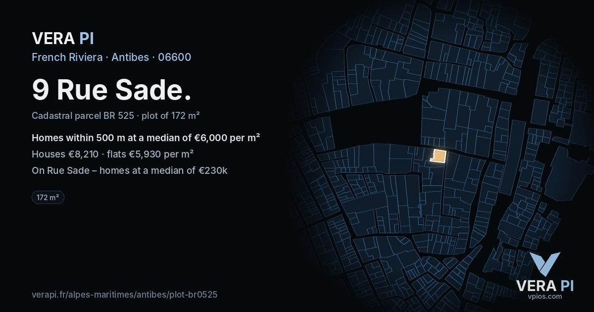 9 Rue Sade, Antibes at night – the plot lit, the parcels around coloured by the prices near them