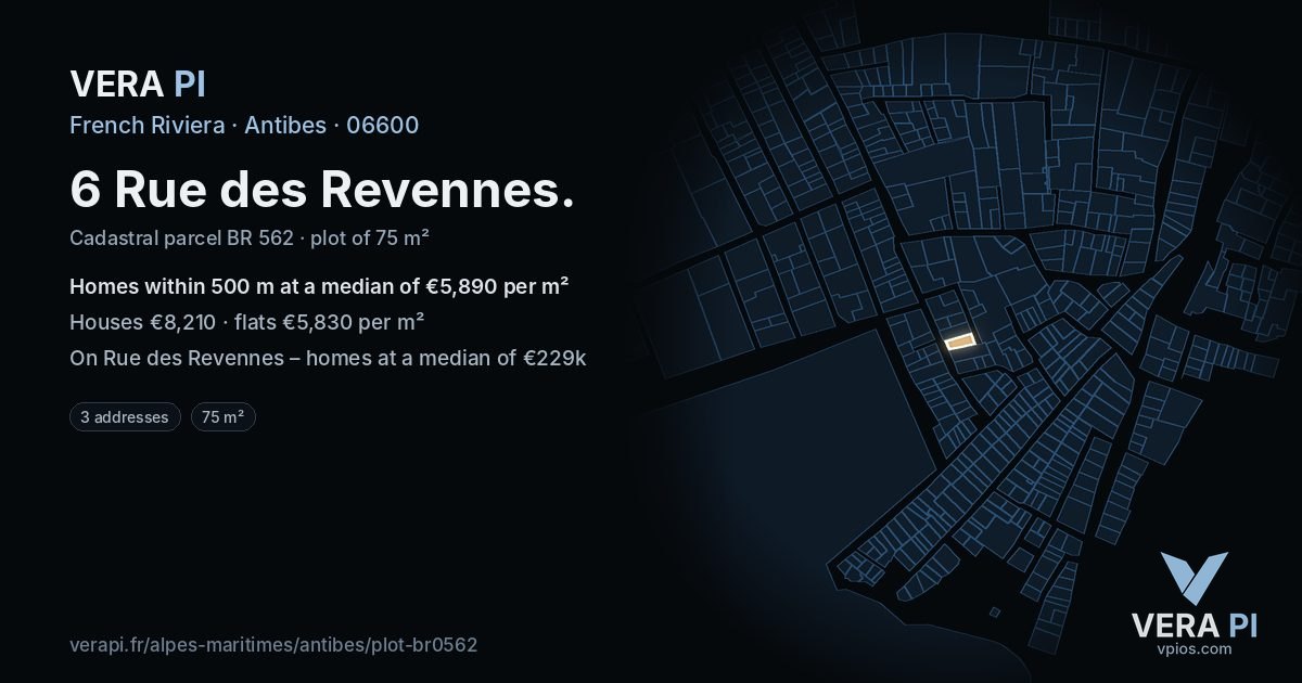 6 Rue des Revennes, Antibes at night – the plot lit, the parcels around coloured by the prices near them