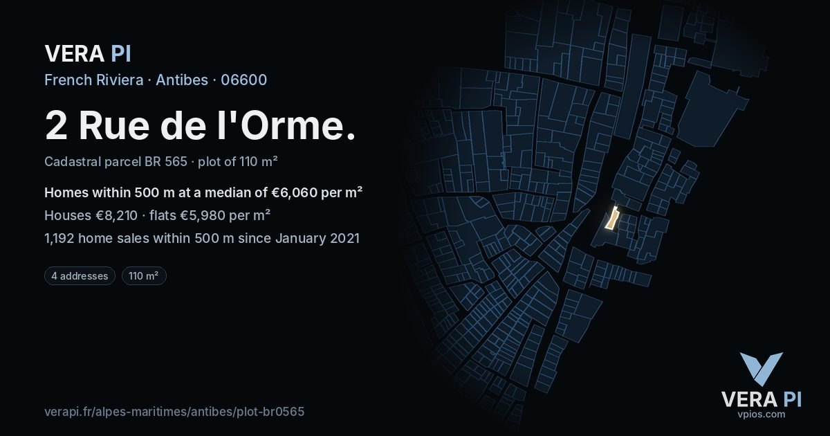 2 Rue de l'Orme, Antibes at night – the plot lit, the parcels around coloured by the prices near them