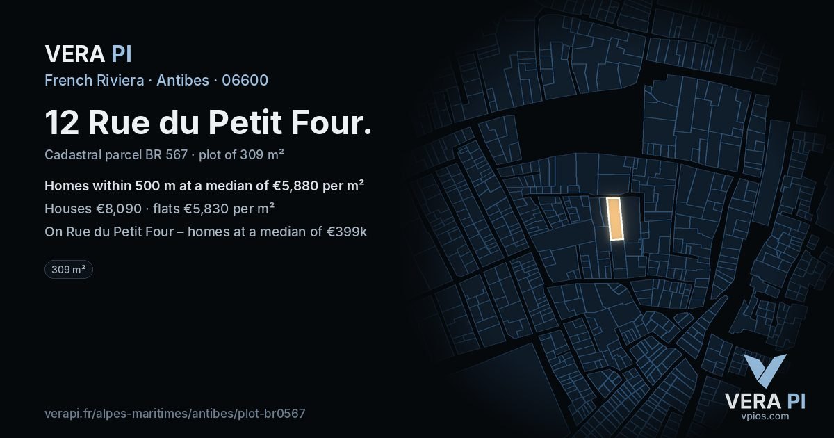 12 Rue du Petit Four, Antibes at night – the plot lit, the parcels around coloured by the prices near them