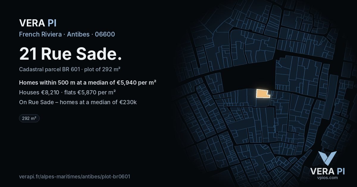 21 Rue Sade, Antibes at night – the plot lit, the parcels around coloured by the prices near them
