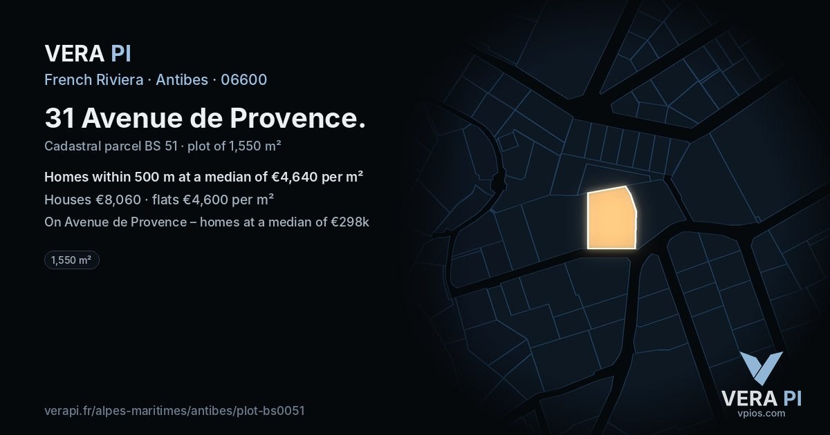 31 Avenue de Provence, Antibes at night – the plot lit, the parcels around coloured by the prices near them