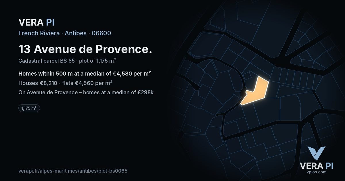 13 Avenue de Provence, Antibes at night – the plot lit, the parcels around coloured by the prices near them