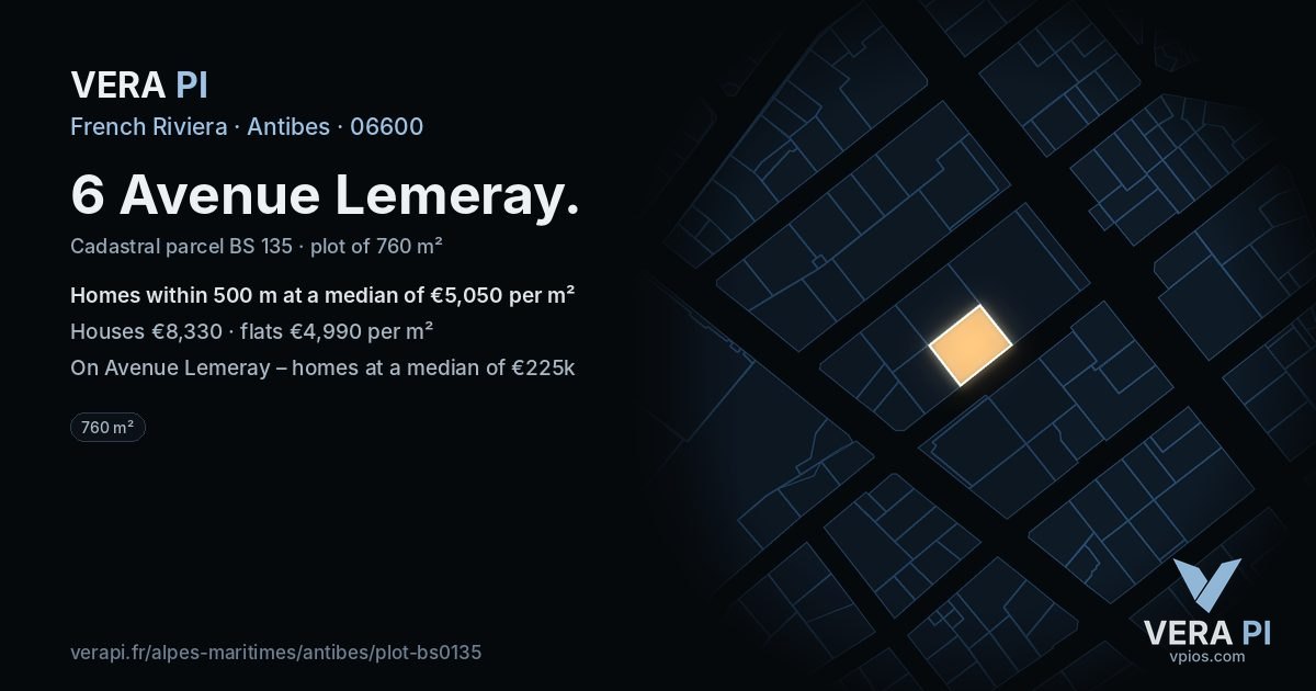 6 Avenue Lemeray, Antibes at night – the plot lit, the parcels around coloured by the prices near them