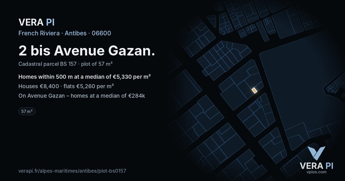 2 bis Avenue Gazan, Antibes at night – the plot lit, the parcels around coloured by the prices near them