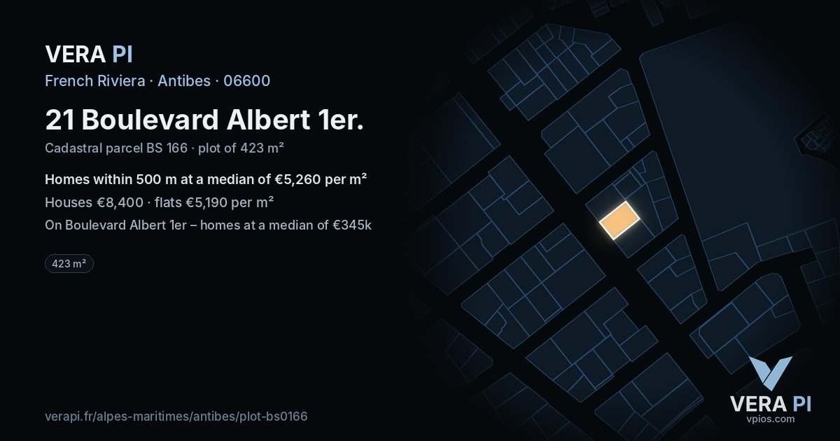 21 Boulevard Albert 1er, Antibes at night – the plot lit, the parcels around coloured by the prices near them