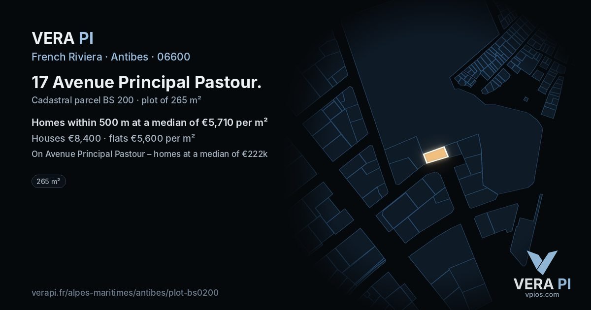 17 Avenue Principal Pastour, Antibes at night – the plot lit, the parcels around coloured by the prices near them