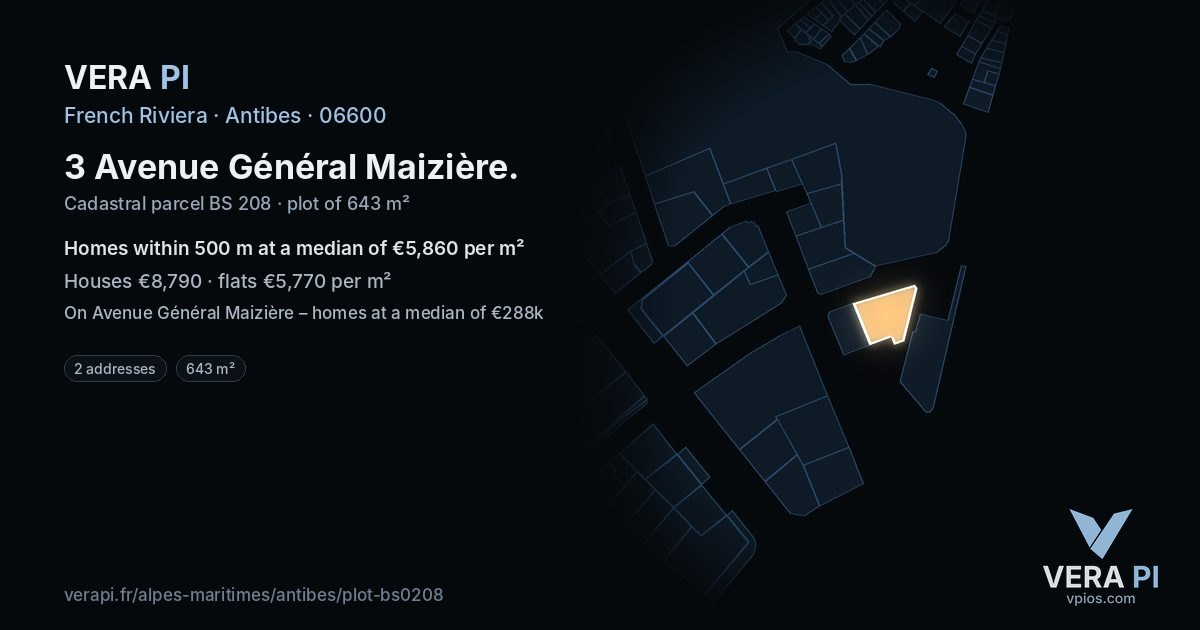 3 Avenue Général Maizière, Antibes at night – the plot lit, the parcels around coloured by the prices near them