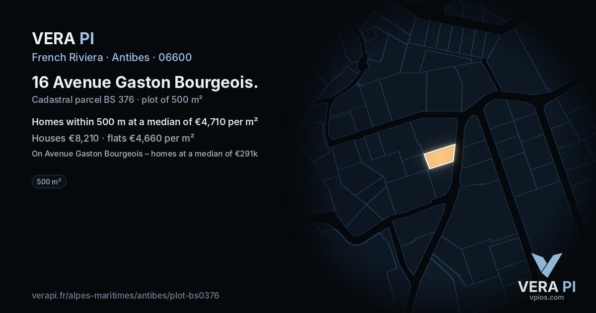 16 Avenue Gaston Bourgeois, Antibes at night – the plot lit, the parcels around coloured by the prices near them