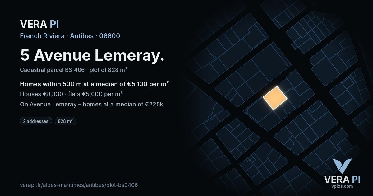 5 Avenue Lemeray, Antibes at night – the plot lit, the parcels around coloured by the prices near them