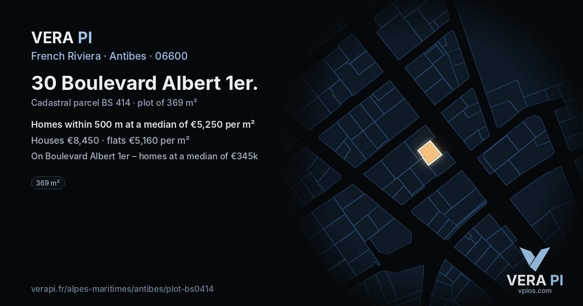 30 Boulevard Albert 1er, Antibes at night – the plot lit, the parcels around coloured by the prices near them
