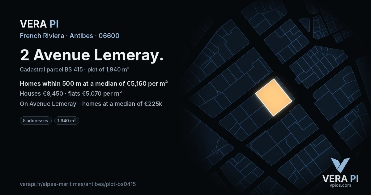 2 Avenue Lemeray, Antibes at night – the plot lit, the parcels around coloured by the prices near them