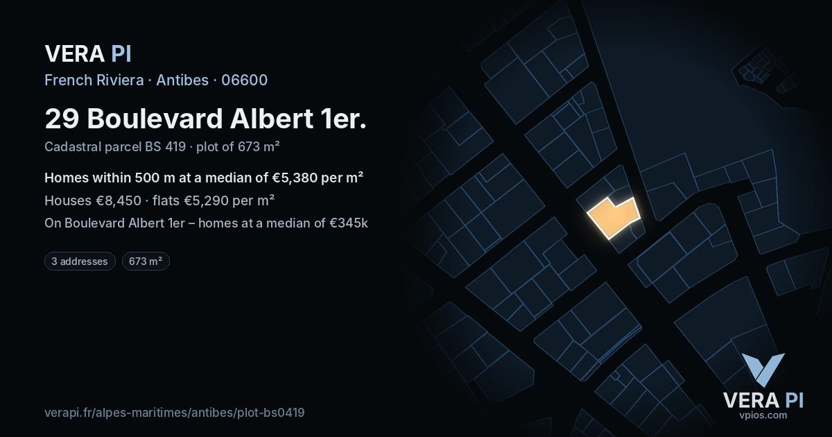 29 Boulevard Albert 1er, Antibes at night – the plot lit, the parcels around coloured by the prices near them