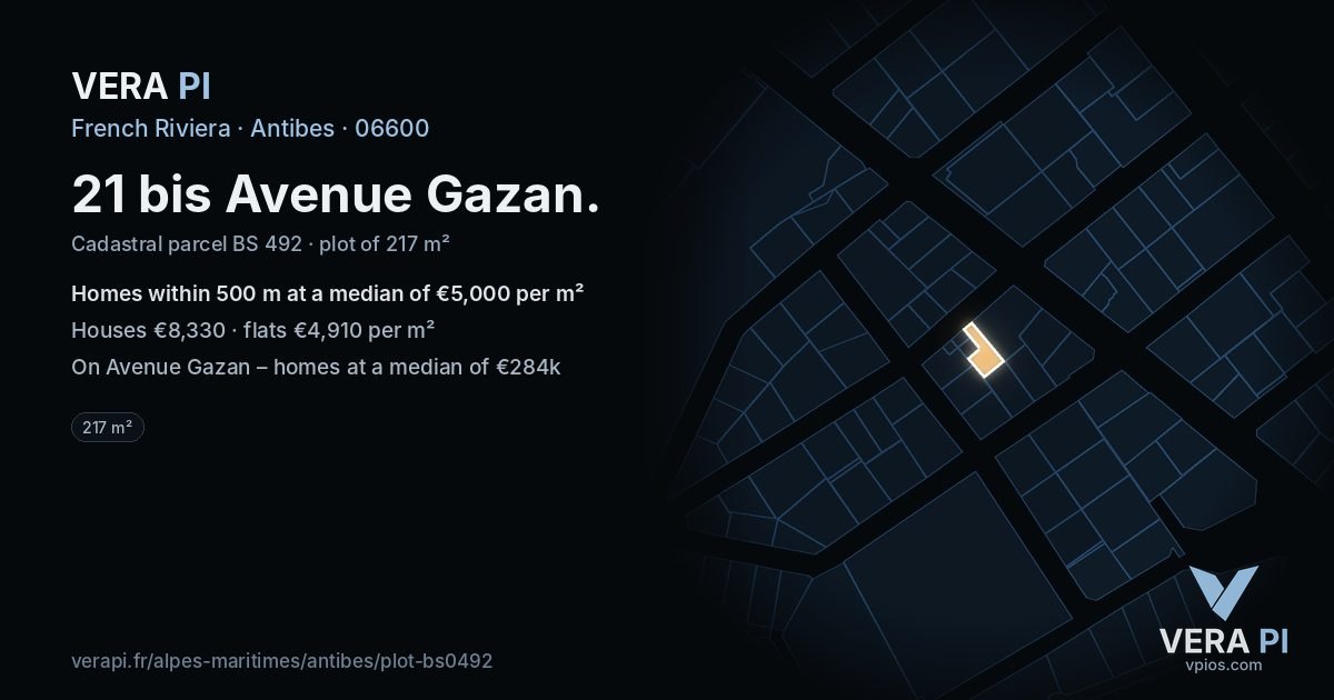 21 bis Avenue Gazan, Antibes at night – the plot lit, the parcels around coloured by the prices near them