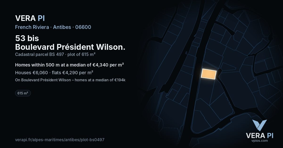 53 bis Boulevard Président Wilson, Antibes at night – the plot lit, the parcels around coloured by the prices near them