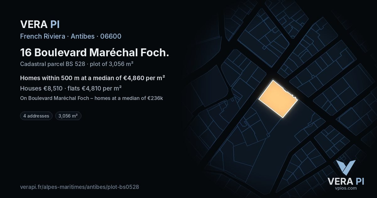16 Boulevard Maréchal Foch, Antibes at night – the plot lit, the parcels around coloured by the prices near them