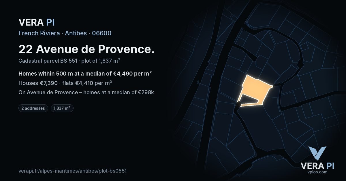 22 Avenue de Provence, Antibes at night – the plot lit, the parcels around coloured by the prices near them