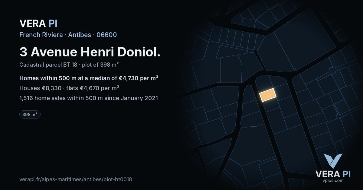 3 Avenue Henri Doniol, Antibes at night – the plot lit, the parcels around coloured by the prices near them