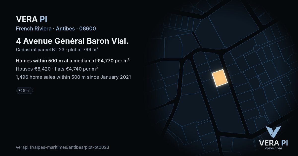 4 Avenue Général Baron Vial, Antibes at night – the plot lit, the parcels around coloured by the prices near them