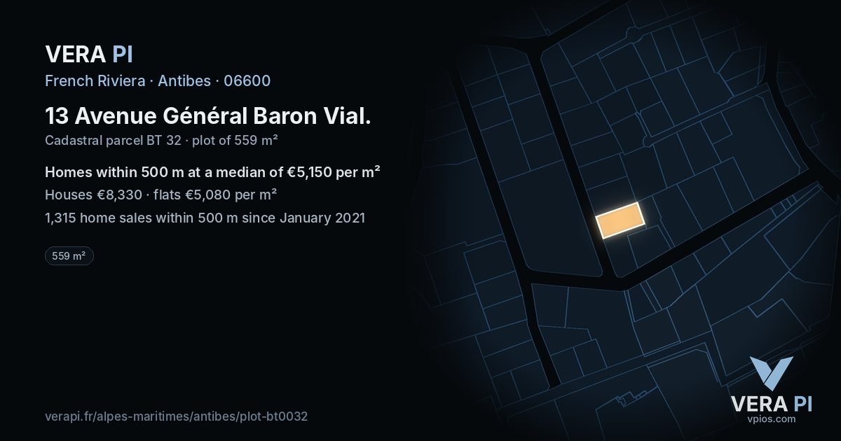 13 Avenue Général Baron Vial, Antibes at night – the plot lit, the parcels around coloured by the prices near them