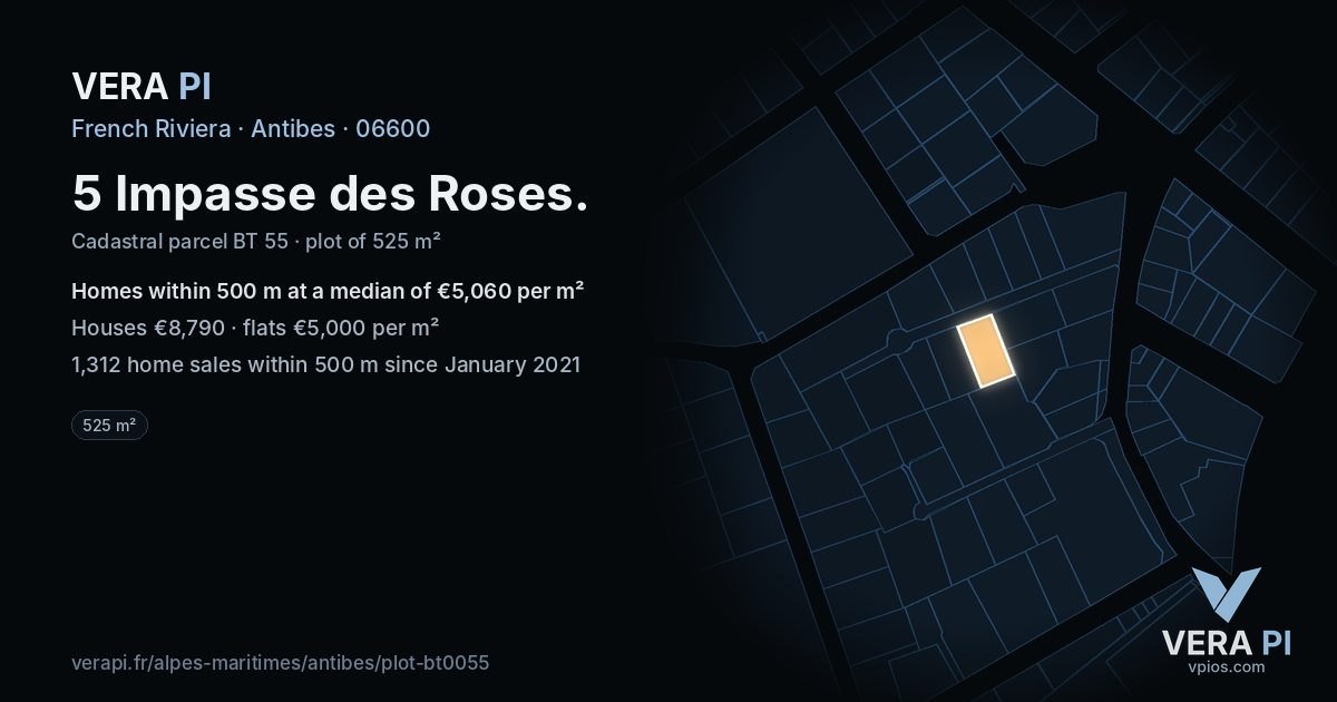 5 Impasse des Roses, Antibes at night – the plot lit, the parcels around coloured by the prices near them