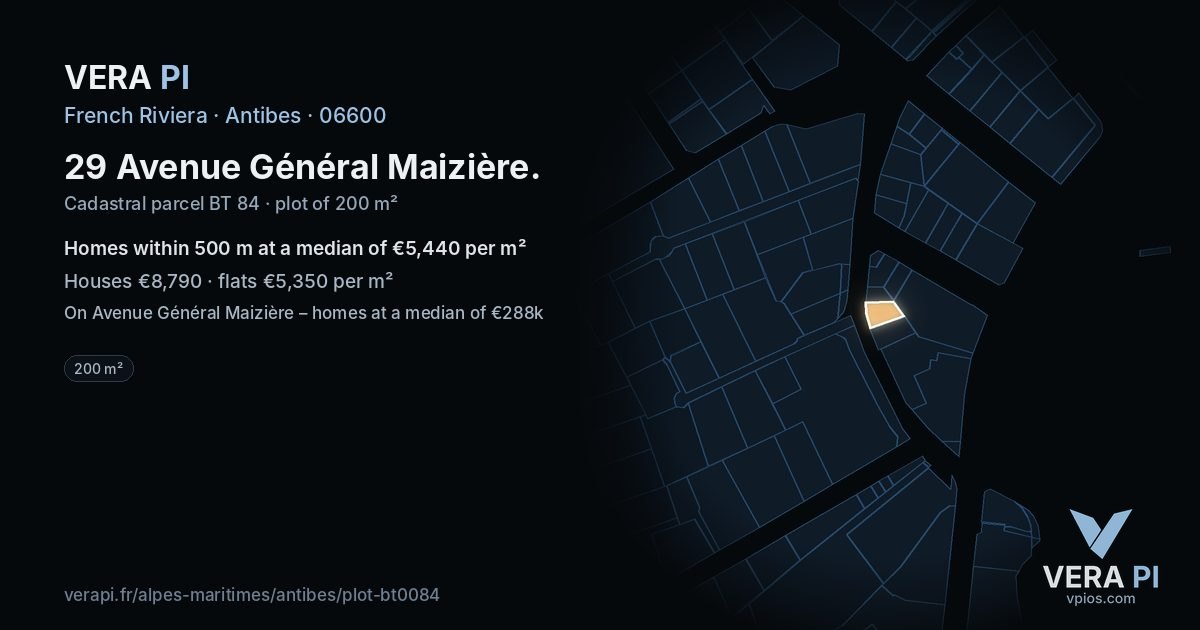 29 Avenue Général Maizière, Antibes at night – the plot lit, the parcels around coloured by the prices near them