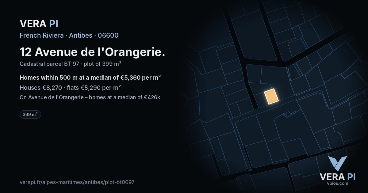 12 Avenue de l'Orangerie, Antibes at night – the plot lit, the parcels around coloured by the prices near them