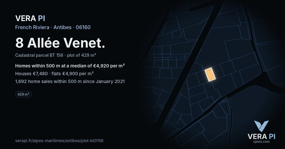 8 Allée Venet, Antibes at night – the plot lit, the parcels around coloured by the prices near them
