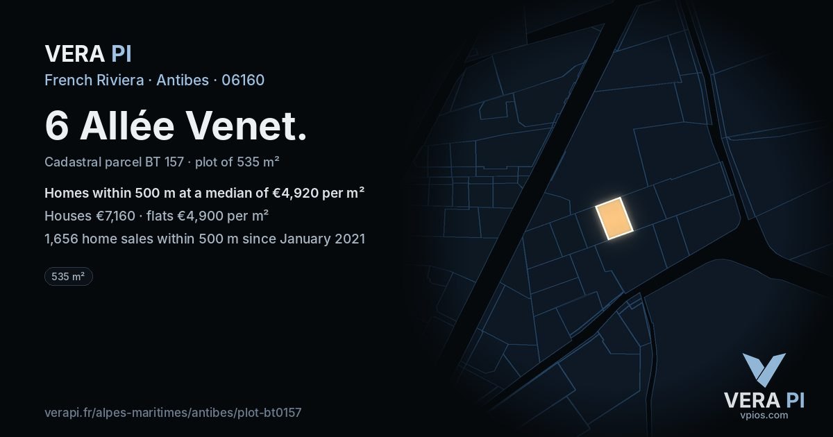 6 Allée Venet, Antibes at night – the plot lit, the parcels around coloured by the prices near them