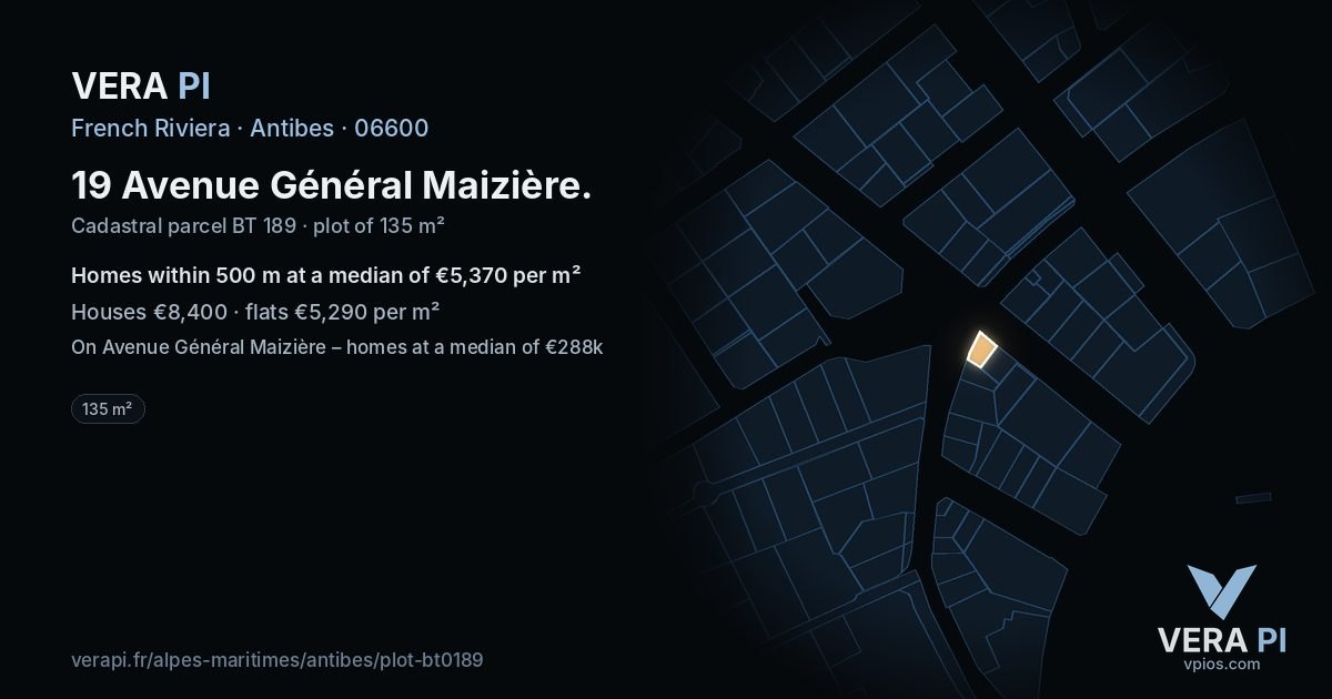 19 Avenue Général Maizière, Antibes at night – the plot lit, the parcels around coloured by the prices near them
