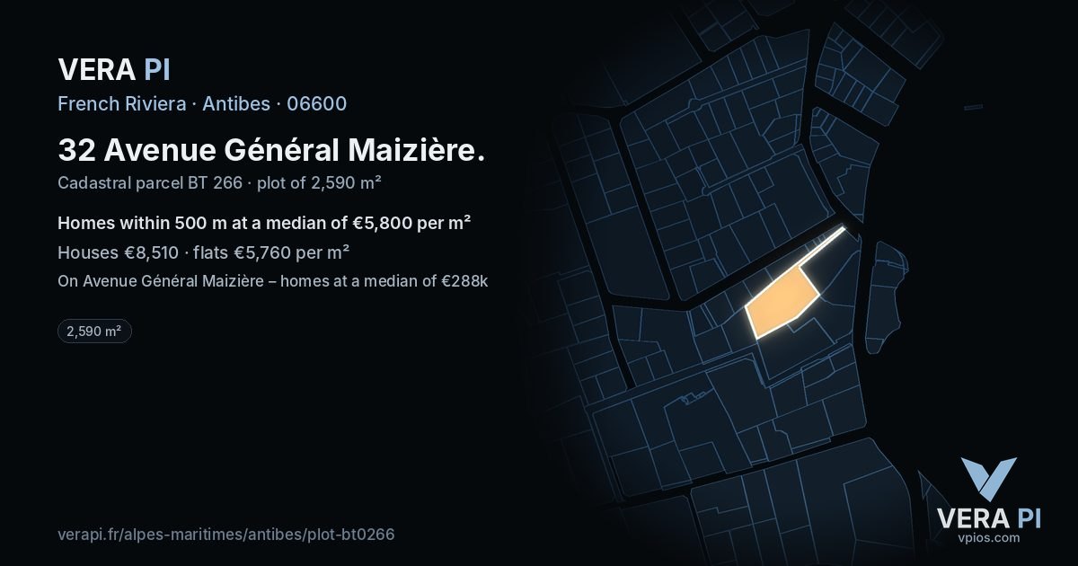 32 Avenue Général Maizière, Antibes at night – the plot lit, the parcels around coloured by the prices near them